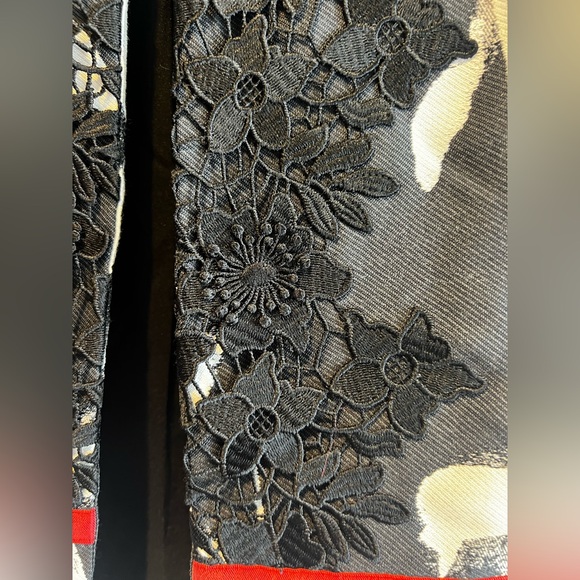 Sachin + Babi Black and White Floral Blazer Resort 2017 - Picture 7 of 12